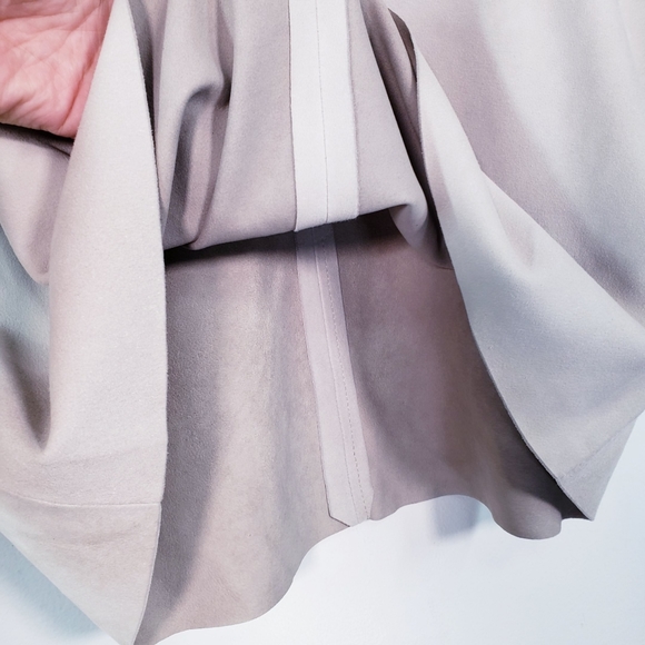 New $498 J BRAND 100% Lamb Suede Leather crop top - Picture 9 of 14